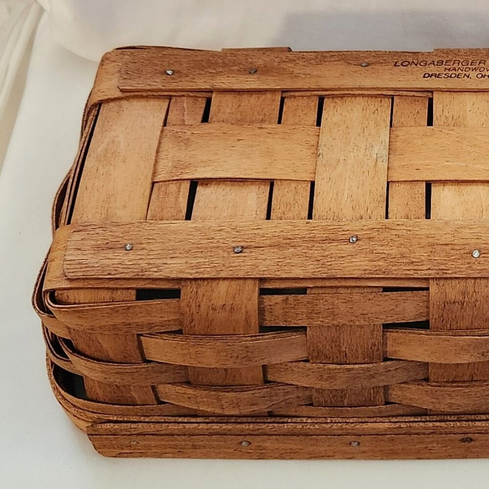 Longaberger Bread Basket vintage 1995 includes plastic protector SEE PHOTOS - Picture 7 of 7